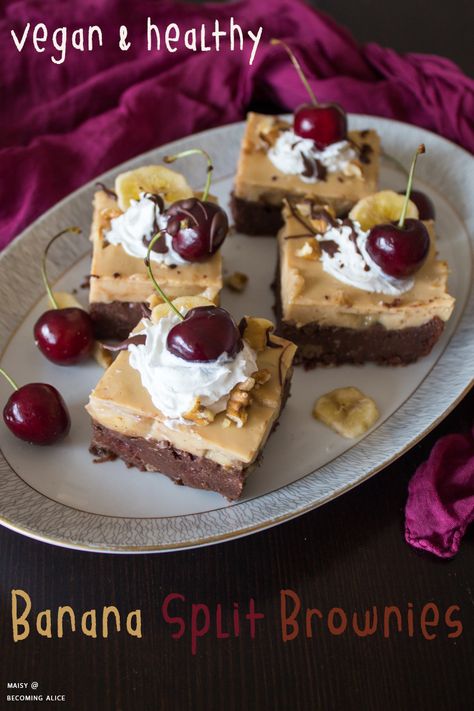 Banana Split Brownies (vegan) Vegan Homestead, Vegan Banana Split, Ayurvedic Breakfast, Herbs Healing, Healthy Banana Split, Banana Split Recipes, Chocolate Avocado Brownies, Vegan Pastries, Best Granola