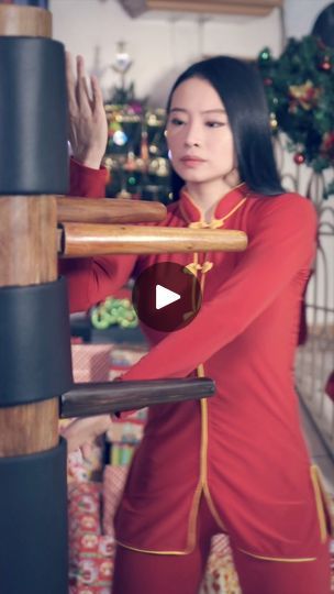 7.6M views · 76K reactions | As we bask in the joy of the holiday season,Wing Chun becomes a source of strength and resilience. Amidst the holiday cheer, don't let the rhythm of your Wing Chun training falter; let it be a guiding force, a compass leading you through the joy of discipline. In each block, find the essence of self-discovery, and with every punch, gift yourself the unwavering commitment to growth. This holiday, cherish the art, celebrate the warrior within, and step into the new year with the enduring spirit of Wing Chun. 🎄🥋 For action and martial arts videos, subscribe to my Youtube Channel.Link in my Bio.Follow @kungfufitacademy to become in a Kung Fu Warrior and Join @kungfuwarriorsclub...#wingchun #wushu #wushuforms #highkick #ipman #kungfu #donnieyen #reels #reels2023 # Kung Fu Tricks, Wing Chun Dummy Diy, Martial Arts Training Dummy, Wing Chun Wooden Dummy, Wing Chun Training, Martial Arts Gif, Wing Chun Martial Arts, Wing Chun Kung Fu, Donnie Yen