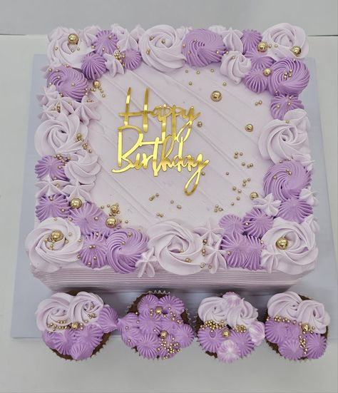 Nice Cakes Design, Birthday Cake Designs Sheet Cake, Rectangle Cake Purple, Square Buttercream Cake Ideas, Square Birthday Cake Ideas For Women, Rectangular Birthday Cake For Women, Square Cake Decorating Ideas Birthdays, Birthday Cake Square Shape, Woman’s Birthday Cake