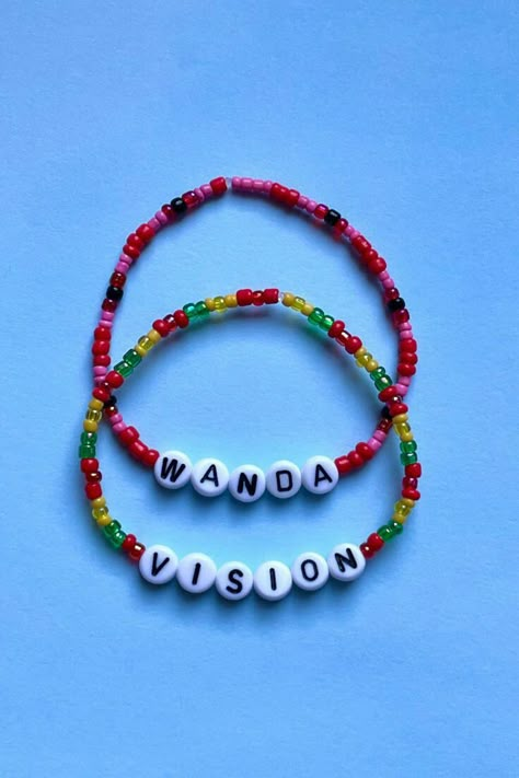 Marvel Beaded Jewelry, Marvel Kandi Bracelets, Marvel Beads Bracelet, Marvel Jewelry Diy, Marvel Beaded Bracelets, Marvel Friendship Bracelets, Marvel Bracelets, Christmas Marvel, Love Persevering