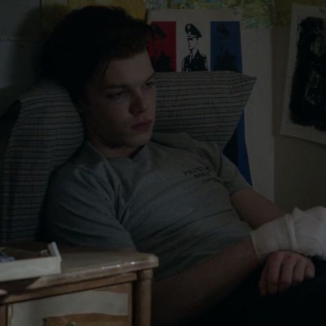 Ian Gallagher Icon, Ian Gallagher