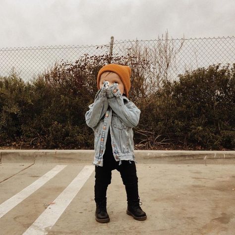 Mom & Kids Fashion on Instagram: “Landon you are so COOL!✌🏼@lifewithlandonn in our Distressed Denim Jacket by Beau Hudson! Shop on our site, link in bio! #MintedMethodShop…” Cool Fashion Style, Beau Hudson, Teen Boy Outfits, Toddler Boy Fashion, Cool Fashion, Distressed Denim Jacket, Baby Boy Fashion