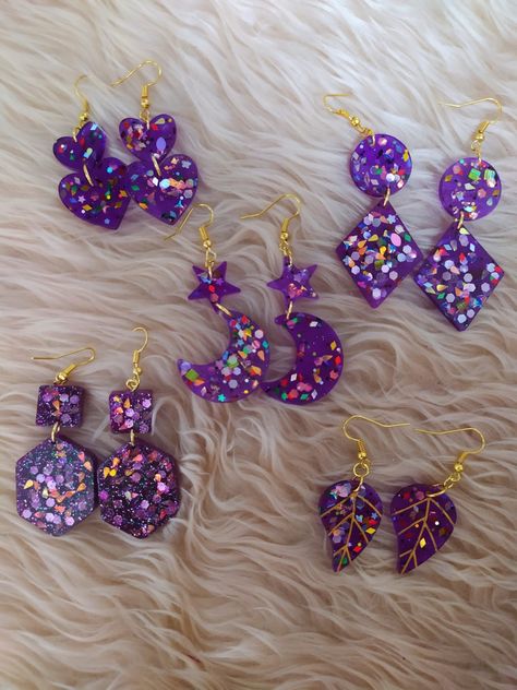 Diy Resin Mold Release, Diy Resin Gifts, Diy Resin Earrings, Diy Resin Mold, Glitter Jewelry, Resin Crafts Tutorial, Resin Accessories, Resin Jewelry Diy, Polymer Clay Jewelry Diy