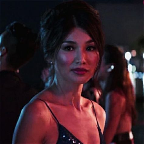 Astrid Leong Aesthetic, Gemma Chan Crazy Rich Asians, Astrid Crazy Rich Asians, Bathroom Shrine, Crazy Rich Asians Aesthetic, Astrid Leong, Asian Characters, Movie Journal, Miss Elizabeth