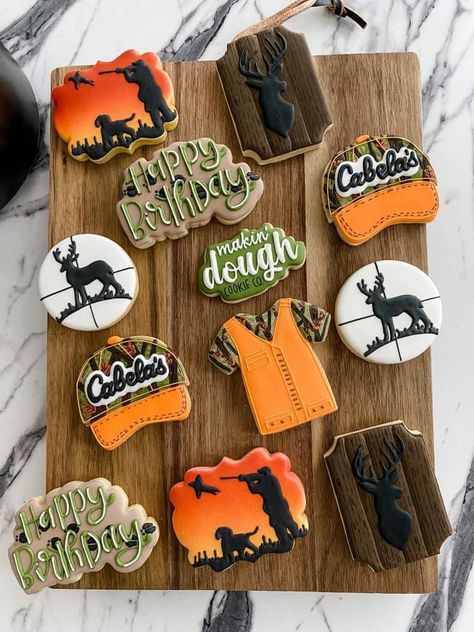 Hunting Cookies Decorated, Cookie Inspiration, Cookies Decorated, Baking Flour, Deer Head, Birthday Cookies, Deer Hunting, Pheasant, Cookie Decorating