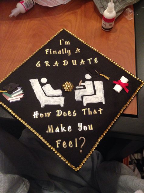 Hahaha too funny! Grad cap idea for psychology majors Psychology Themed Graduation Party, Psych Major Graduation Cap, Psychology Major Graduation Cap, Music Psychology, Funny Grad Cap Ideas, Social Work Graduation Cap, Psychology Graduation Cap, Psychology Graduation, Psych Major