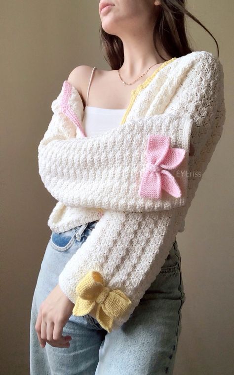 Winter Cardigans, Cardigan Sweater Pattern, Crochet Jackets, Crochet Sweater Design, Quick Crochet Projects, Crochet Sweater Pattern Free, Fall Crochet, Crochet Cardigans, Handmade Sweater