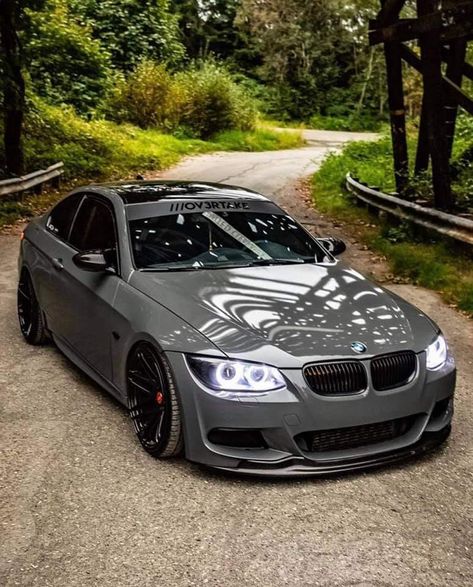 E90 335i, E92 335i, Bmw E46 Sedan, Bmw Sports Car, E90 Bmw, Bmw 320d, Serie Bmw, Dream Cars Bmw, Bmw Sport