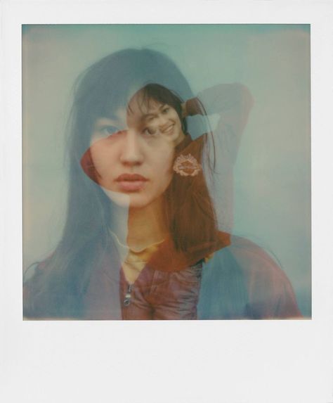 Polaroid Picture Frame, Polaroid Photography, Double Exposure Photography, Photo Polaroid, Instant Photography, Panoramic Photography, 사진 촬영 포즈, Experimental Photography, Multiple Exposure