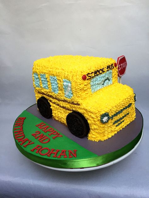 Cocomelon Bus Cake, Bus Birthday Cake, School Bus Cake, School Bus Birthday, Bus Cake, Toddler Birthday Cakes, 3rd Birthday Cakes, 2 Birthday Cake, Birthday Cake Recipe