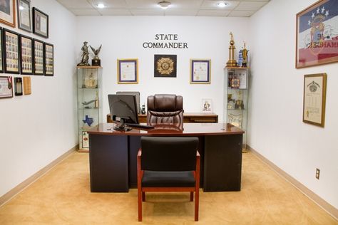 Need a little government office inspiration? Explore the workspace of Texas Veterans of Foreign Wars in this NBF case study. #office #officeinspo #governmentoffice #GSA Government Office Design, Government Office, Free Letterhead Templates, Office Culture, Office Inspo, Conference Design, Flexible Seating, Business Furniture, Healthcare Design