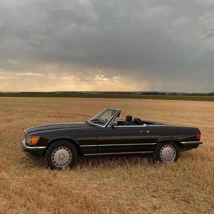 vintage car, car, black car, sky, sunset, pretty, aesthetic Old Vintage Cars, Cars Vintage, Classy Cars, Pretty Cars, Classic Cars Vintage, My Dream Car, Future Car, Cute Cars