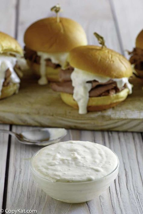 Horsey Sauce Recipe, Arbys Horsey Sauce Recipe, Arbys Sauce, Sauce For Beef, Horsey Sauce, Arby's Sauce, Creamy Horseradish, Recipes Copycat, Creamy Horseradish Sauce