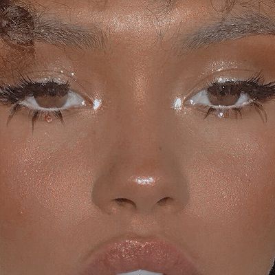 Rabbit Nose, Peaches N Cream, Love Makeup, Rough Diamond, Just Girl Things, Photography Inspo, Aesthetic Photo, Makeup Inspo, Nostril Hoop Ring