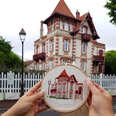 Victorian House - Arcachon. Architectural Embroidery and travel. Click the image, for more art by Elin Petronella. Blackwork Embroidery, Rain Rain, Embroidery Bags, Thread Painting, Hand Embroidery Stitches, Embroidery Craft, Embroidery For Beginners, Weather Forecast, Embroidery Ideas