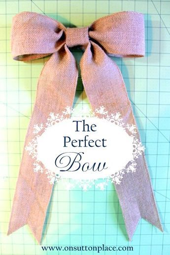 Sewing Wreath, Make A Bow, Perfect Bow, Diy Bows, Burlap Bow, Burlap Bows, Crafty Craft, Crafty Diy, Craft Time