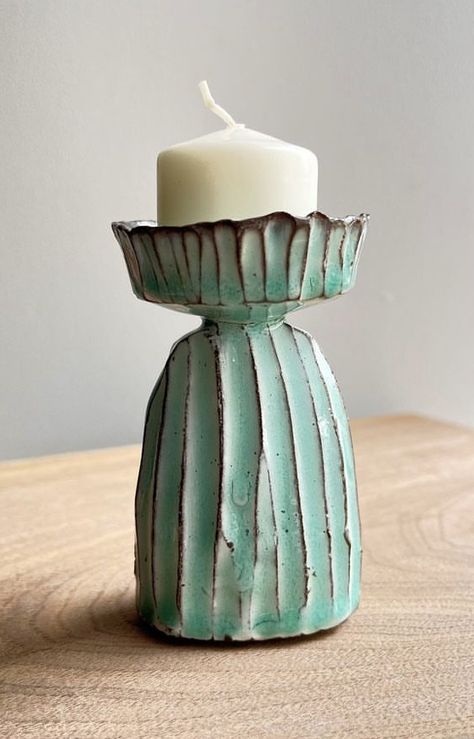 Pottery Candle Holder, Pottery Candle, Pottery Handbuilding, Keramik Design, Hand Built Pottery, Ceramic Candle Holders, Pottery Crafts, Diy Pottery, Ceramics Pottery Art