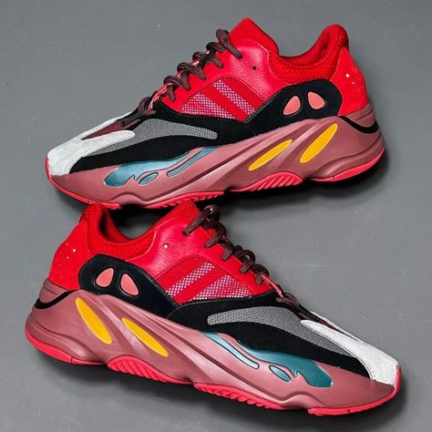 Yeezy 700, Red Adidas, Yeezy Boost, Adidas Yeezy, Custom Shoes, Adidas Yeezy Boost, Saucony Sneaker, Product Launch, Shoes Sneakers