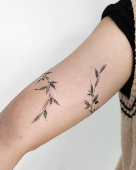 🌿🖤 🇨🇦Toronto Nov-Dec 2022 DM | Instagram Leaves Tattoo Women, Dainty Leaf Tattoo, Wrap Around Elbow Tattoo, Small Leaves Tattoo, Wrap Around Thigh Tattoo, Willow Branch Tattoo, Elven Tattoo, Branches Tattoo, Tattoo Leaves