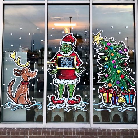 Grinch, Max, and Whoville Xmas Tree #grinch #max #whoville #xmaswindows #xmas #christmaswindows #windowpainting #holidaywindowpainting #windowart #xmastree #christmasdecor Grinch Window Decorations, The Grinch Window Painting, Christmas Window Painting Grinch, Grinch Window Art, Whoville Window Painting, Grinch Window Painting, Snowman Window Painting, Holiday Window Painting, Window Decor Diy