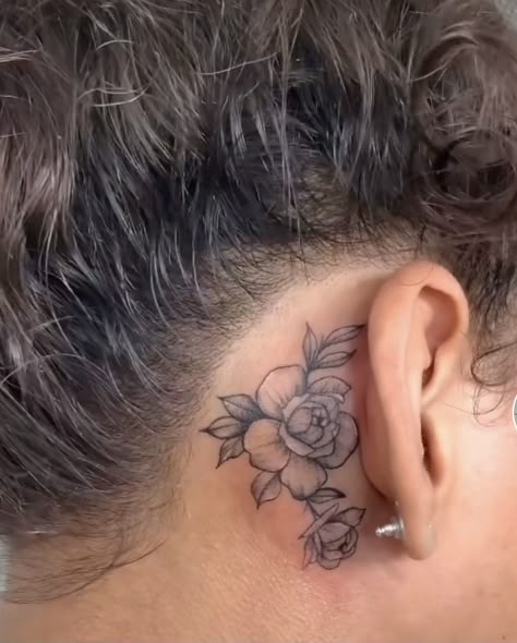 Behind Ear Tattoo Rose, Ear Tattoo Rose, Flower Behind Ear Tattoo, Flower Behind Ear, Back Ear Tattoo, Rose Tattoo Behind Ear, Flower Neck Tattoo, Flowers Tattoos, Face Tattoos For Women