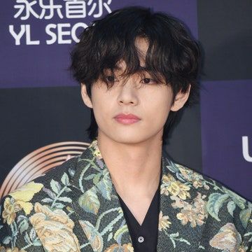 Taehyung Perm, Asian Perm, Loose Perm, Korean Perm, Wavy Perm, Hair References, Boy Haircut, V Hair, Comfort Person