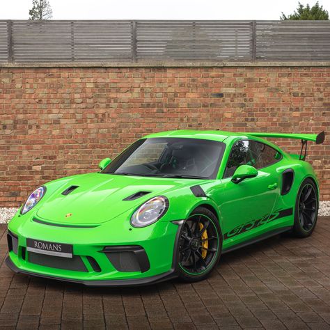 Porsche Gt3 Rs Green, Green Porsche Gt3 Rs, Green Porsche Gt3, Car Gang, Porsche Techart, Porsche 991 Gt3, Green Cars, Racing Harness, Used Porsche