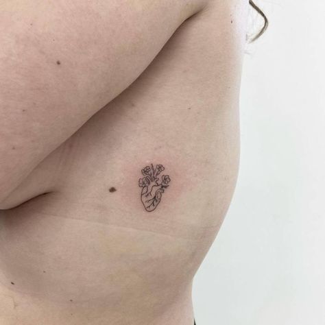 Nursing Heart Tattoo, Heart Nurse Tattoo, Small Anatomical Heart Tattoo Flower, Or Nurse Tattoo, Fine Line Tattoo Nurse, Cardiology Tattoo Ideas, Healthcare Worker Tattoo Ideas, Heart Organ Tattoo Flowers, Small Tattoos For Nurses