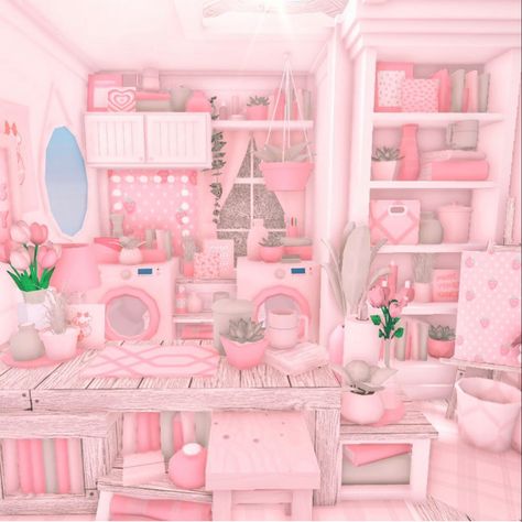 Kawaii Bloxburg House Layout, Pink Bloxburg House Ideas, Bloxburg Pastel Bedroom, Cutecore Bloxburg House, Bloxburg Pastel House, Bloxburg Pink Bedroom, Kawaii Bloxburg House, Bloxburg Preppy House, Bloxburg Pink House