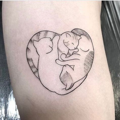 Kitten Tattoo, Cat Tattoo Simple, Cute Cat Tattoo, Bestie Tattoo, Silhouette Tattoos, Cat Tattoo Designs, Cute Little Tattoos, Cat Cave, Tattoo Project