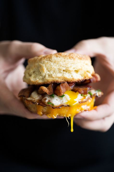 Bacon, Egg & Cheese Biscuit with Sriracha Honey - Cooking with Cocktail Rings Ideas With Biscuits, Breakfast Ideas With Biscuits, Hearty Breakfast Recipes, Cheese Biscuit, Bacon Egg Cheese, Best Breakfast Sandwich, Breakfast Sandwich Recipes, Biscuit Sandwich, Bacon Egg And Cheese