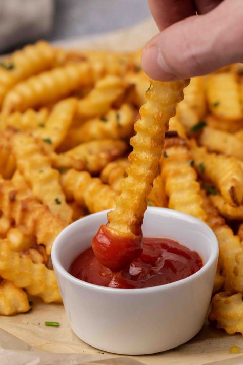 Air fryer frozen french fries with Spicy Ketchup - Lifestyle of a Foodie Air Fryer Frozen French Fries, Reheat French Fries, Frying Recipes, Crinkle Fries, Recipe For Air Fryer, Lifestyle Of A Foodie, Spicy Ketchup, New Air Fryer Recipes, French Fries Recipe