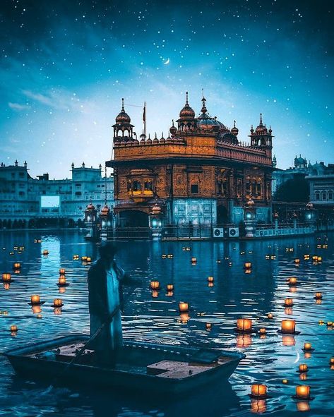 Golden Temple Wallpaper, Guru Nanak Ji, Guru Nanak Wallpaper, Shri Guru Granth Sahib, Harmandir Sahib, Golden Temple Amritsar, Temple India, Temple Photography, Gurbani Quotes