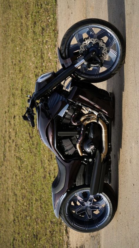 Harley-Davidson Night Rod Special “Giotto 2” by Box39 Night Rod Custom, Harley Night Rod, Vrod Custom, Harley V Rod, Harley Davidson Night Rod, Night Rod Special, Harley Davidson Cvo, Custom Motorcycles Harley, Harley Davidson Wallpaper