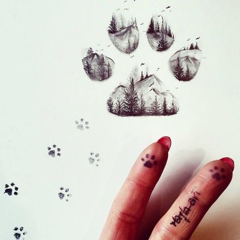 Cat Footprint, Pawprint Tattoo, Dog Paw Tattoo, Double Exposition, Paw Tattoo, Tattoo Zeichnungen, Handpoke Tattoo, Geniale Tattoos, Memorial Tattoo