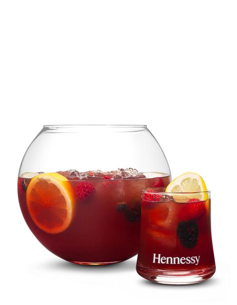 The Hennessy Berry cocktail | Hennessy Drinks Made With Hennessy, Henny Cocktails, Easy Hennessy Cocktails, Hennessy Punch, 90s Cookout, Hennessy Mixed Drinks, Hennessy Cocktails, Hennessy Drinks, Cognac Drinks