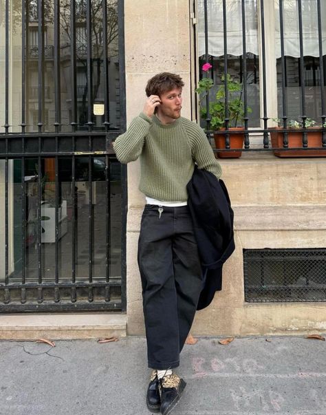 Green Sweater Outfit, Dickies Outfit, Mens Fall Outfits, Sweater Outfits Men, Boyfriend Outfit, Mens Spring Fashion, Men Stylish Dress, Street Fashion Men Streetwear, Fall Outfits Men