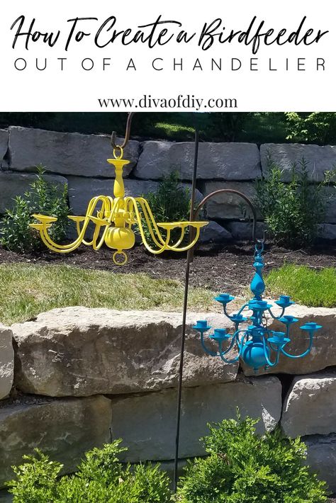 Chandelier Upcycle, Chandelier Projects, Birdhouse Painting, Repurposed Furniture Ideas, Solar Chandelier, Old Chandelier, Stepping Stones Diy, Solar Lighting, Bird Feeding