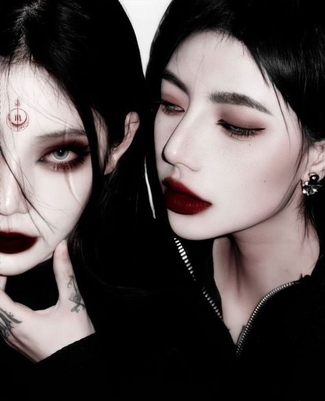 :)🤍 Japanese Vampire, Chinese Vampire, Extreme Make-up, Imvu Icons, Vampire Photo, Vampire Makeup Halloween, Devil Makeup, Korean Photoshoot, Human Photography