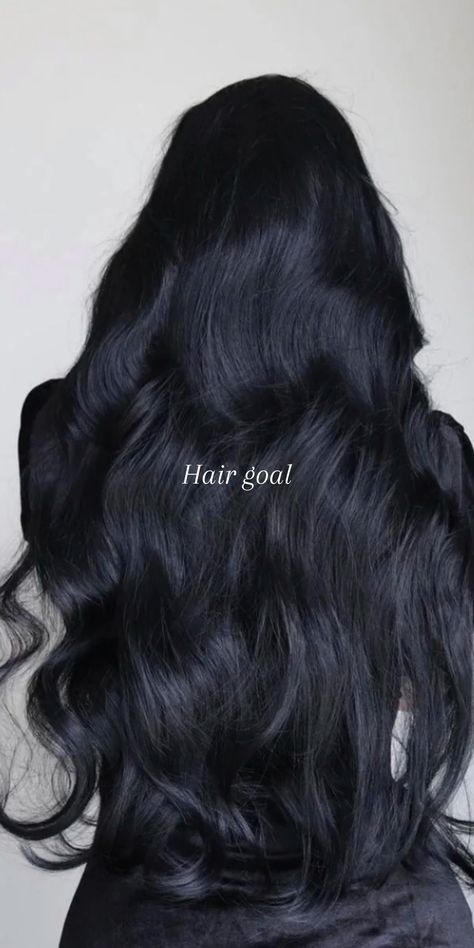 Black wavy Hair goals Shiny Jet Black Hair, Wavy Shiny Hair, Long Black Wavy Hair Aesthetic, Long Hair Inspiration Brunette, Wavy Black Hair Aesthetic, Smooth Wavy Hair, Wavy Hair Black Women, Long Black Hair Extensions, Long Black Hair Aesthetic