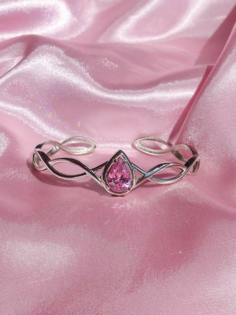 Barbie Swan Lake Tiara, Barbie Inspired Jewelry, Swan Princess Odette, Swan Lake Princess, Barbie Jewellery, Pink Wedding Ring, Barbie Jewerly, Princess Odette, Barbie Ring