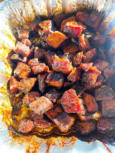 Pork Country Style Rib Burnt Ends (5 Simple Steps for Juicy Caramelized Meat Candy) - Simply Meat Smoking Crockpot Burnt Ends, Pork Burnt Ends, Boneless Beef Ribs, Smoked Pork Recipes, Boneless Pork Ribs, Bbq Pork Recipes, Meat Candy, Strip Steak Recipe, Smoked Pork Ribs