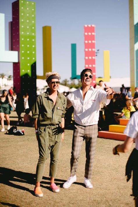 Music Festival Outfits Men, Coachella Mens Fashion, Coachella Outfit Men, Outfit Coachella, Sainte Chapelle Paris, Festival Outfits Men, Coachella 2019, Wild Outfits, Smart Casual Menswear