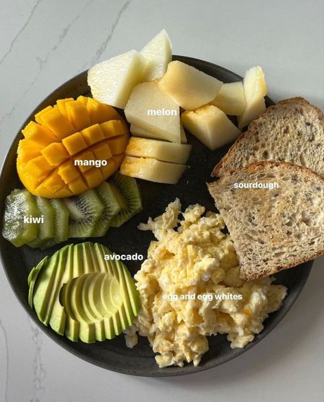 Plats Healthy, Healthy Lunch Snacks, Resep Diet, Healthy Food Inspiration, Easy Healthy Meal Prep, Makanan Diet, Healthy Food Dishes, Healthy Food Motivation, Healthy Lifestyle Food