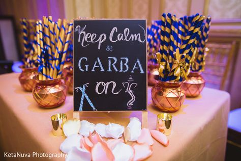 Keep calm and Garba on sign https://www.maharaniweddings.com/gallery/photo/142265 Garba Decoration Ideas Navratri, Garba Wedding Decor, Wedding Garba Decorations, Dandiya Night Decoration, Navratri Decoration Ideas For Society, Garba Decoration Ideas, Dandiya Decoration Ideas, Garba Night Decorations, Garba Event Decoration