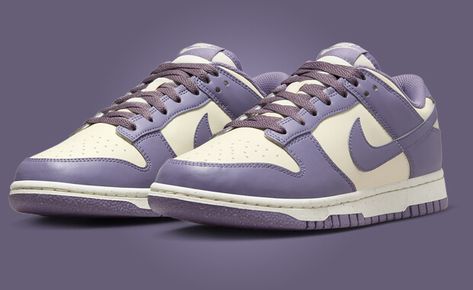 Gear up for Spring 2024 with the women's Nike Dunk Low NN Coconut Milk Daybreak. Featuring vibrant daybreak shades contrasted with subdued coconut milk hues. Nike Dunk Low Cacao Wow, Nike Dunk Low Cocoa Wow, Light Violet Dunks, Nike Dunk Low Coconut Milk, Dunks Colorways, Nike Dunks Low, Dunk Outfit, Dunks Outfit, Shoes For School