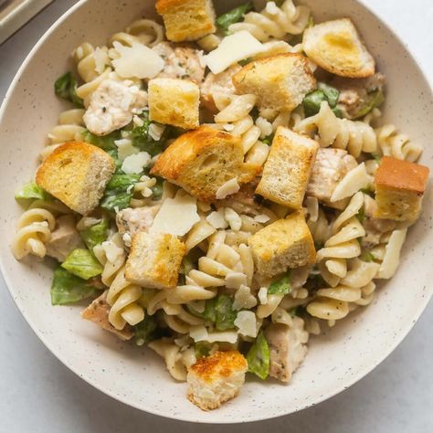 Chicken Caesar Pasta Salad - Furlani Foods Chicken Caesar Pasta, Chicken Caesar Salad Recipe, Caesar Pasta Salad, Caesar Pasta, Chicken Caesar Pasta Salad, Classic Caesar Salad, Resep Salad, Vegan Chicken, Caesar Salad Recipe