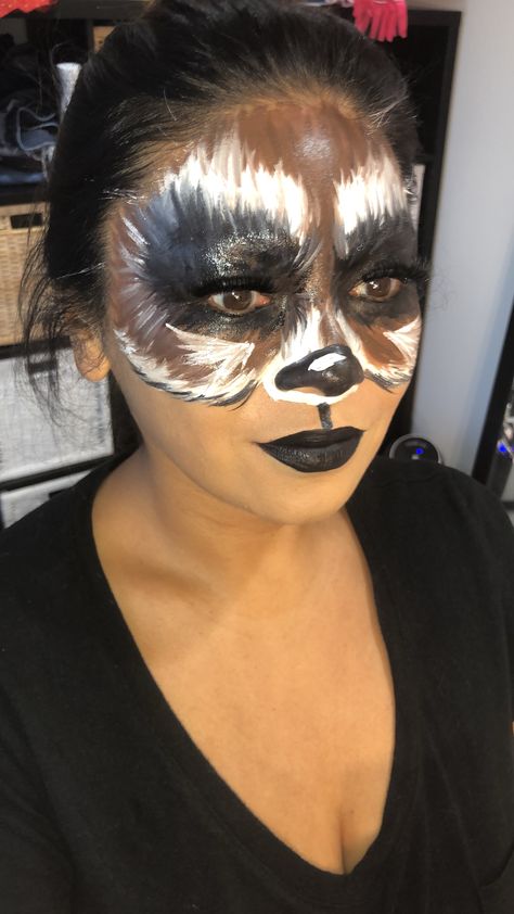 Rocket Raccoon Face Paint, Racoon Makeup, Raccoon Makeup, Rocket Costume, Blue Costumes, Rocket Raccoon, Stage Makeup, Face Painting Halloween, Racoon