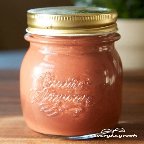 Homemade calamine lotion, can be used to treat anything from nasty sunburn to poison ivy to itchy bug bites. - Top 33 Most Creative Camping DIY Projects and Clever Ideas Homemade Calamine Lotion, Camping Diy Projects, Calamine Lotion, Camping Diy, Bug Bites, E Mc2, Homemade Remedies, Diy Health, Clever Ideas