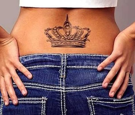 I don't like the placement but the tattoo design is amazing!!! A Crown Tattoo, Stammestattoo Designs, Lower Back Tattoo Designs, Tattoo Son, Crown Tattoo Design, Girl Back Tattoos, Tattoo Collection, Crown Tattoo, Tattoo Designs For Girls